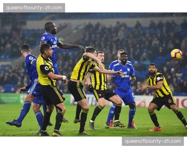 富勒姆定位球战术设计精巧 两次角球转化威胁考验门将反应